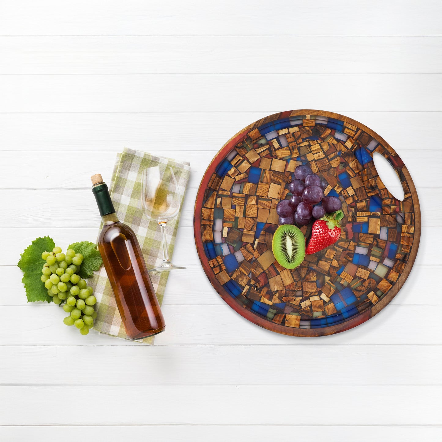 Epoxy Cutting Board Round Mosaic Paris